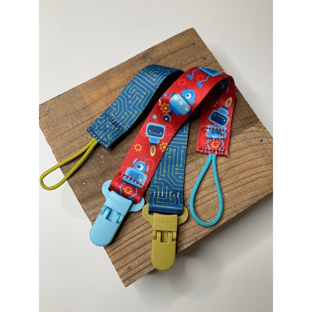 Nuby 2pc. Robot & Tech Pacifinder Clip Holder